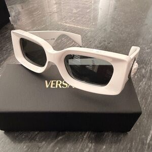 Versace Sunglasses OVE4474U unisex white